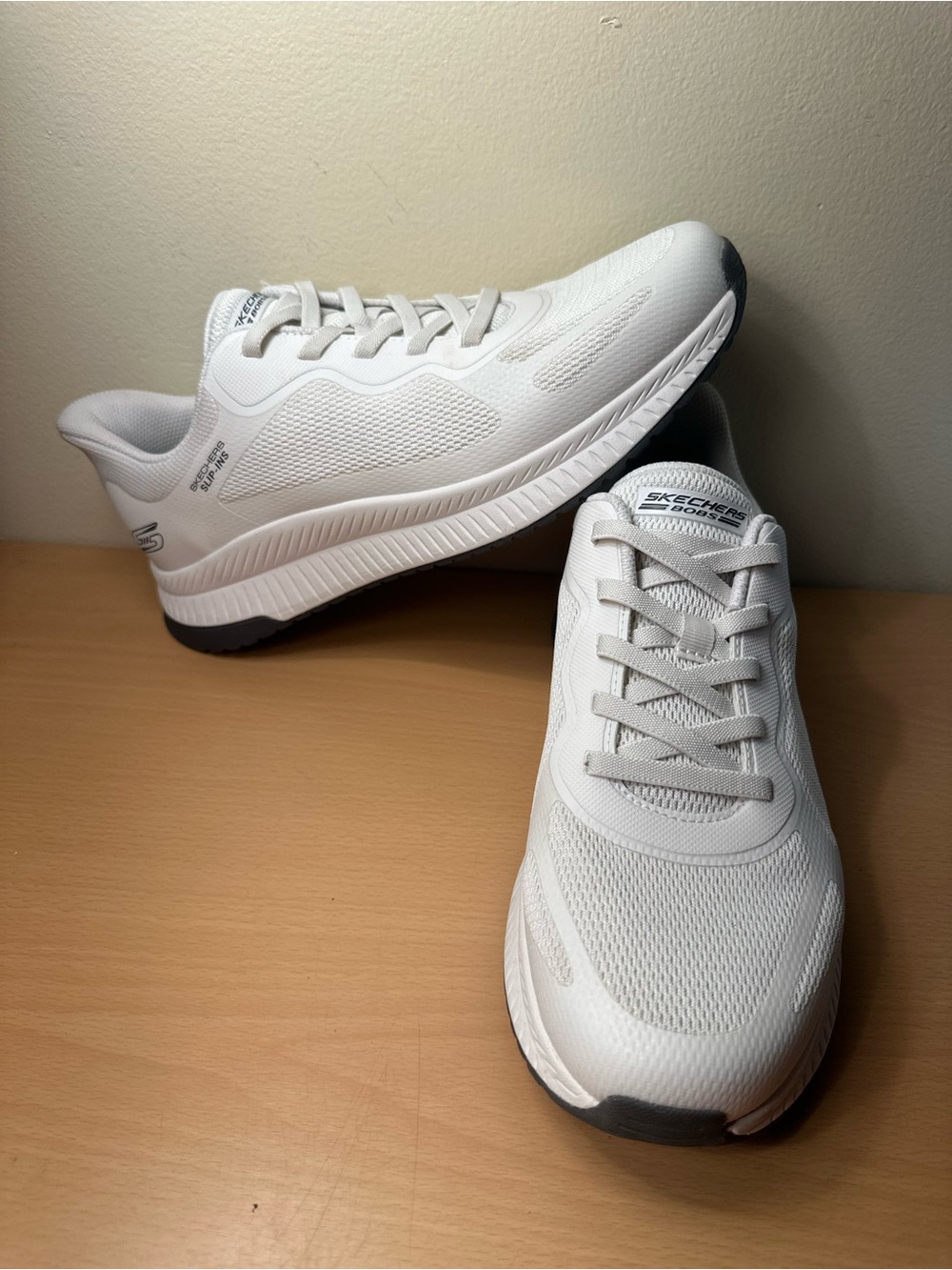 Skechers Slip-ins BOBS Sport Squad Chaos 4 Men’s White Shoes Size Size 11